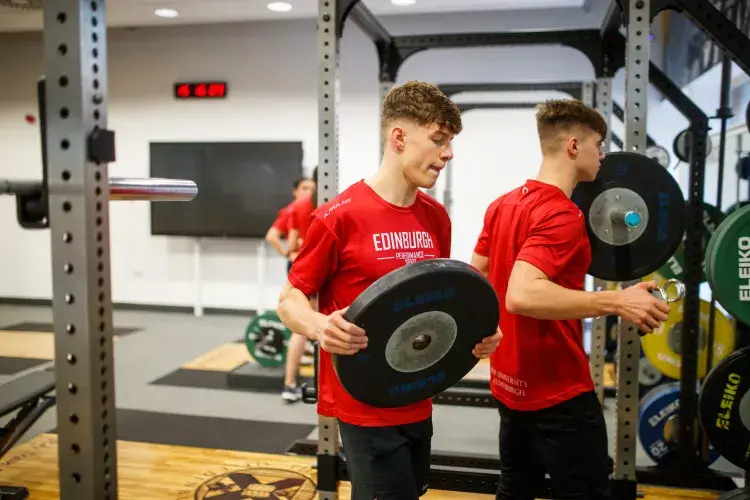 Performance Gym 13